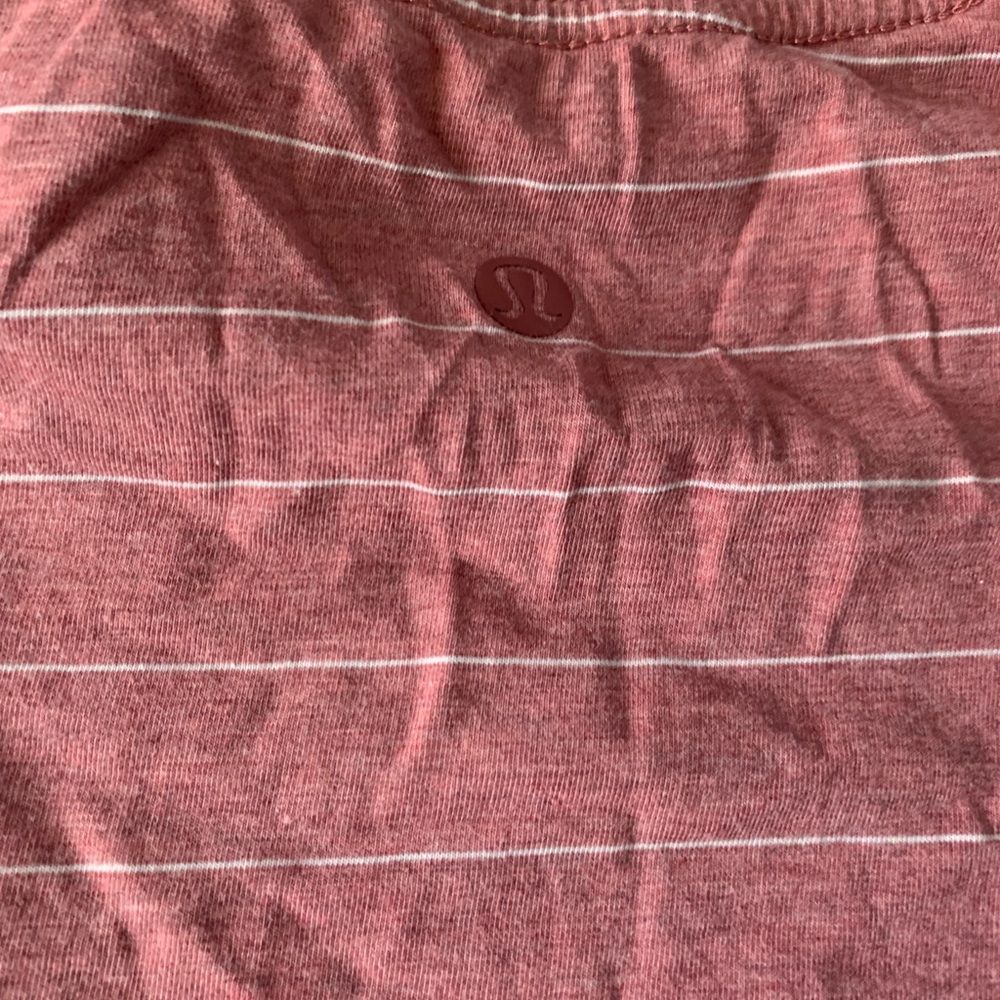 Lululemon top - Picture 3 of 4